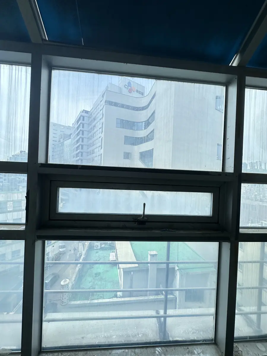 안닫히는 창문 수리 이후 프로젝트 창문