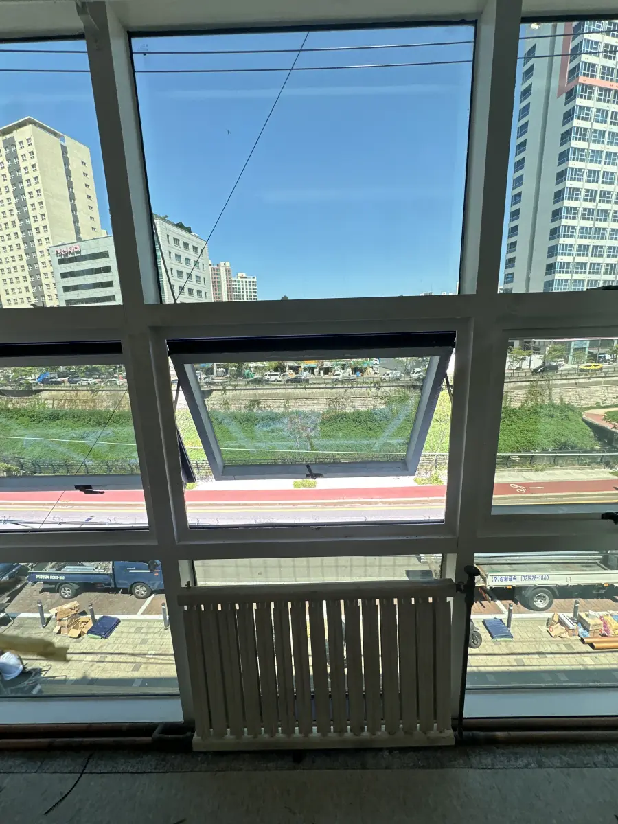 완전히 안열리는 프로젝트창 수리 이후 프로젝트 창문